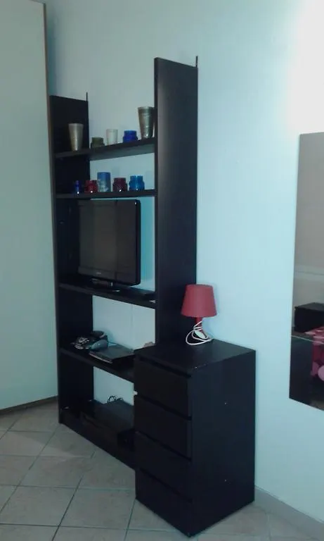 Stanza Milano-Sempione-Certosa Hotel Affittacamere Milano